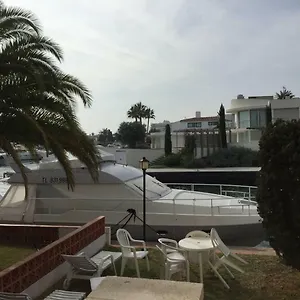 Rez De Jardin Emplacement #1 Apartamento Ampuriabrava